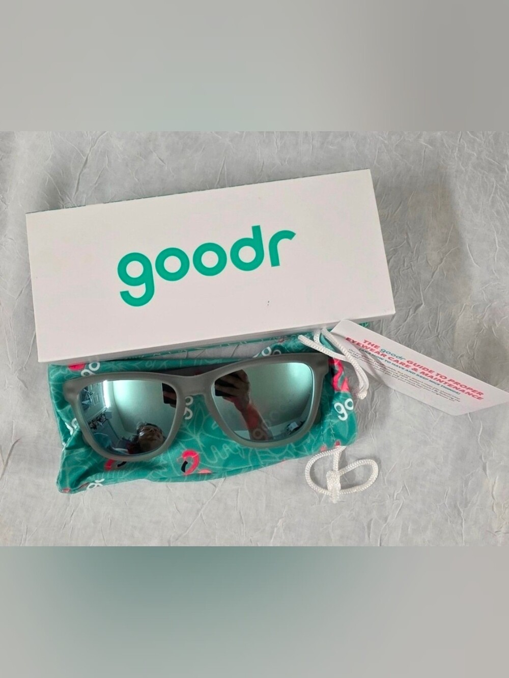 Goodr Run City Chicago Sunglasses in box